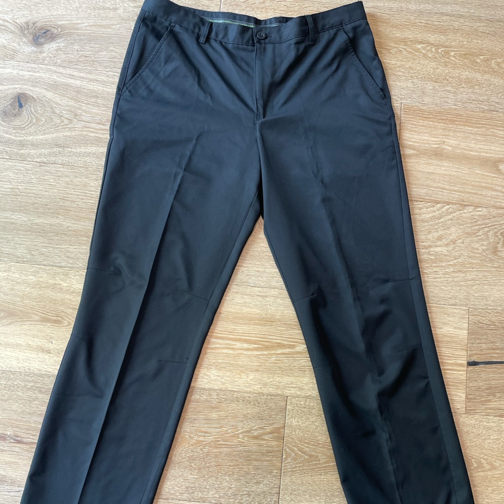 IZOD golf pants size 36x32